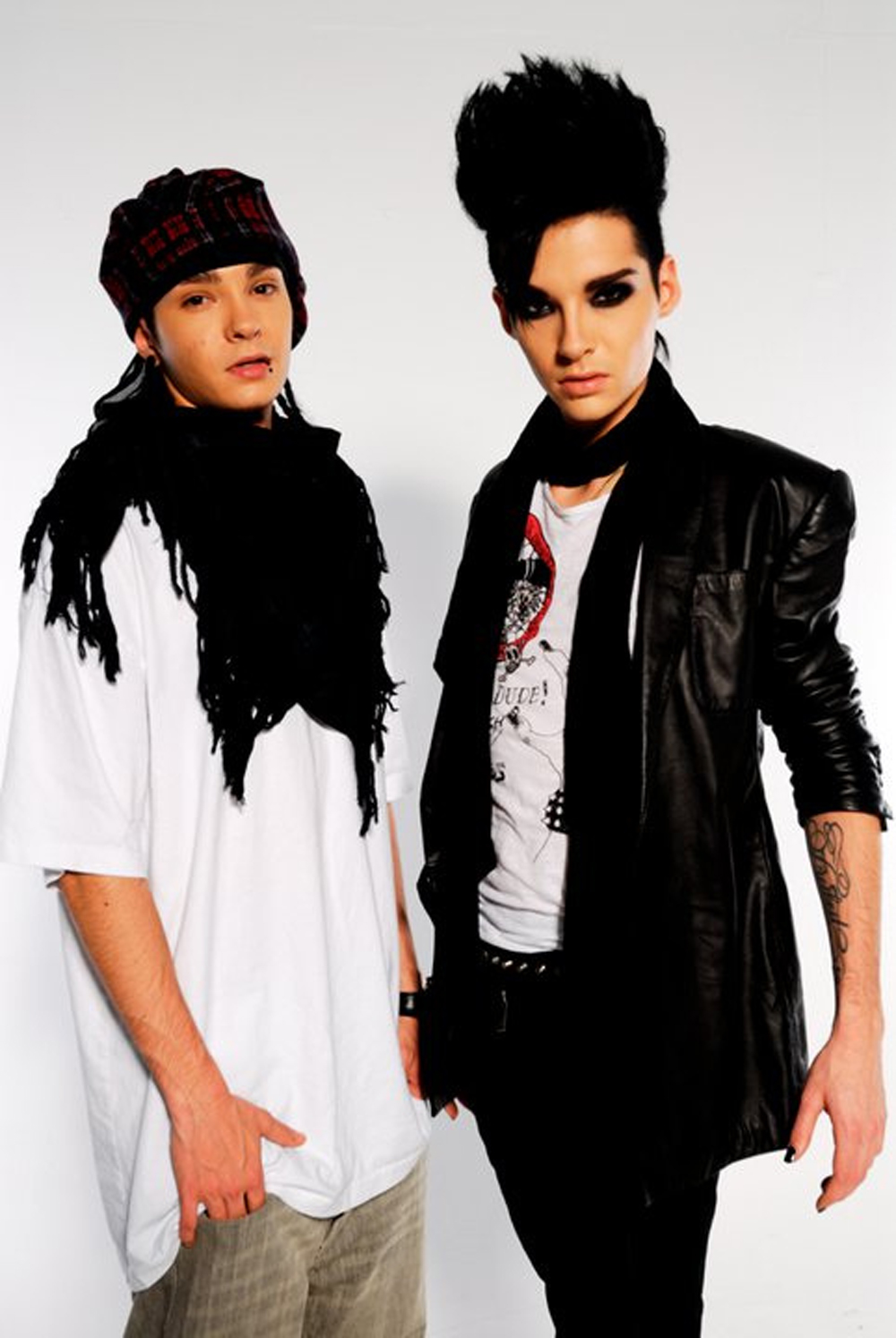 SUPER PHOTOSHOOT; Tom and bill kaulitz Taiwan. Free Image Hosting at