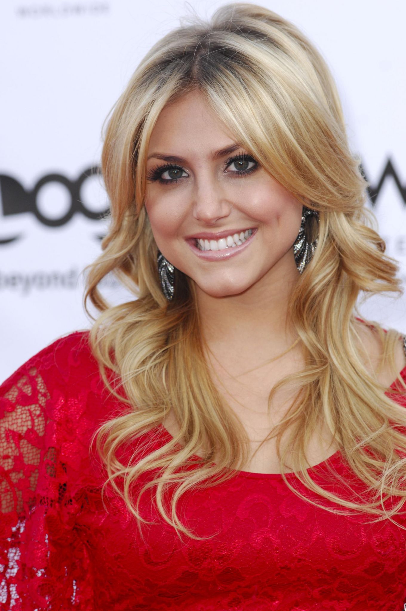 Кэсси Сербо (Cassie Scerbo) 95 фото | ThePlace - фотографии знаменитостей