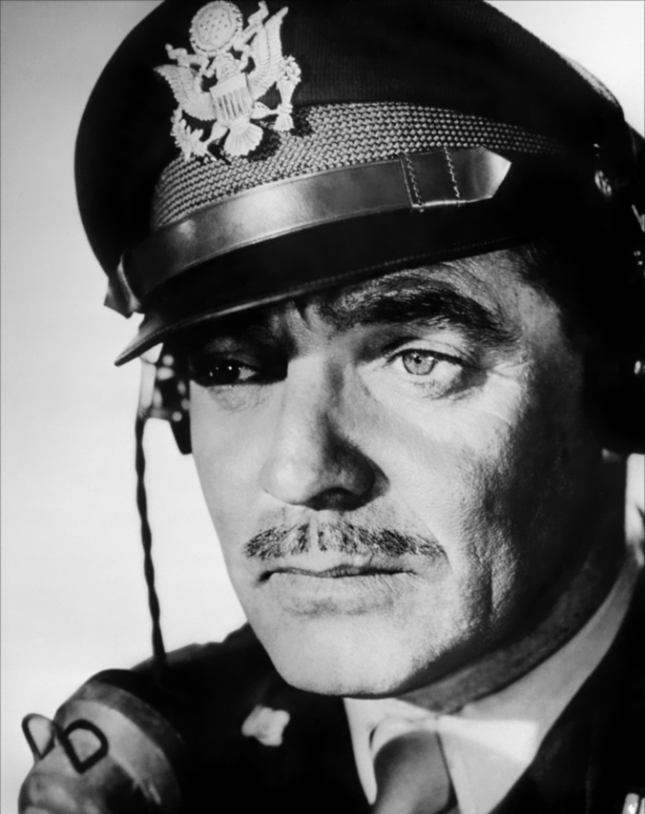   (Clark Gable)