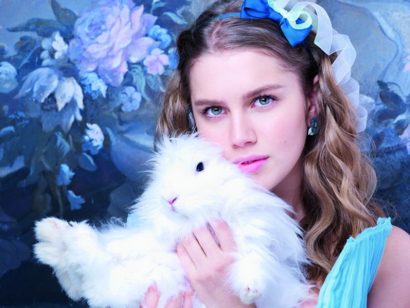 http://www.theplace.ru/archive/dariya_melnikova/img/BeautyShoot_V_2_3.jpg
