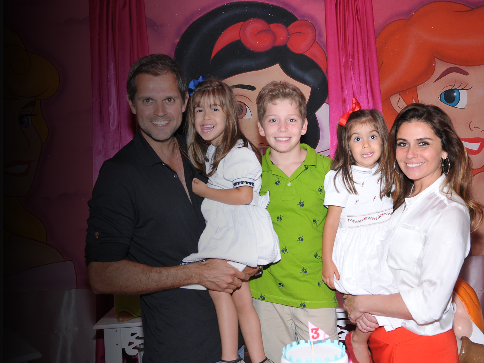 http://www.theplace.ru/archive/giovanna_antonelli/img/10(15).jpg
