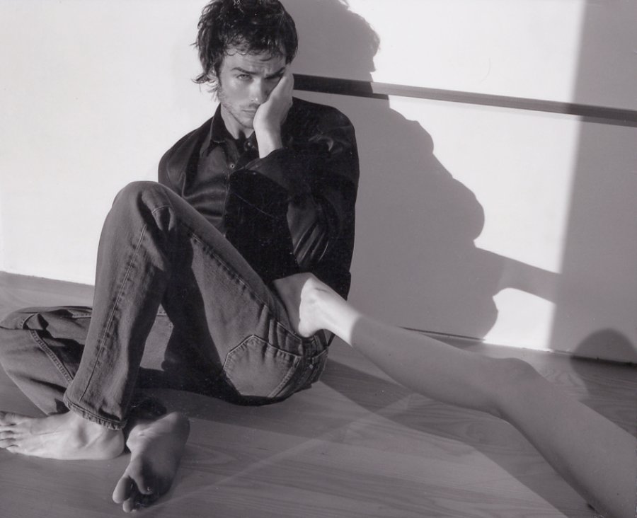  (Ian Sommerhalder)