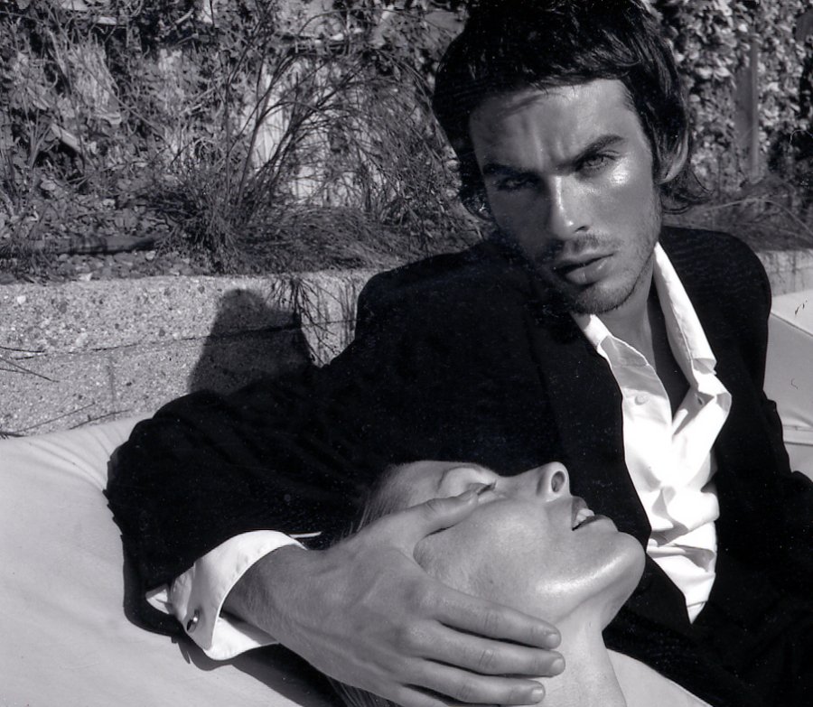   (Ian Sommerhalder)