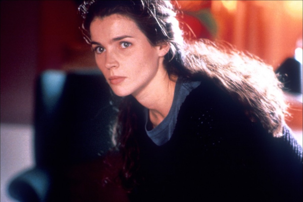Julia Ormond - Gallery Colection