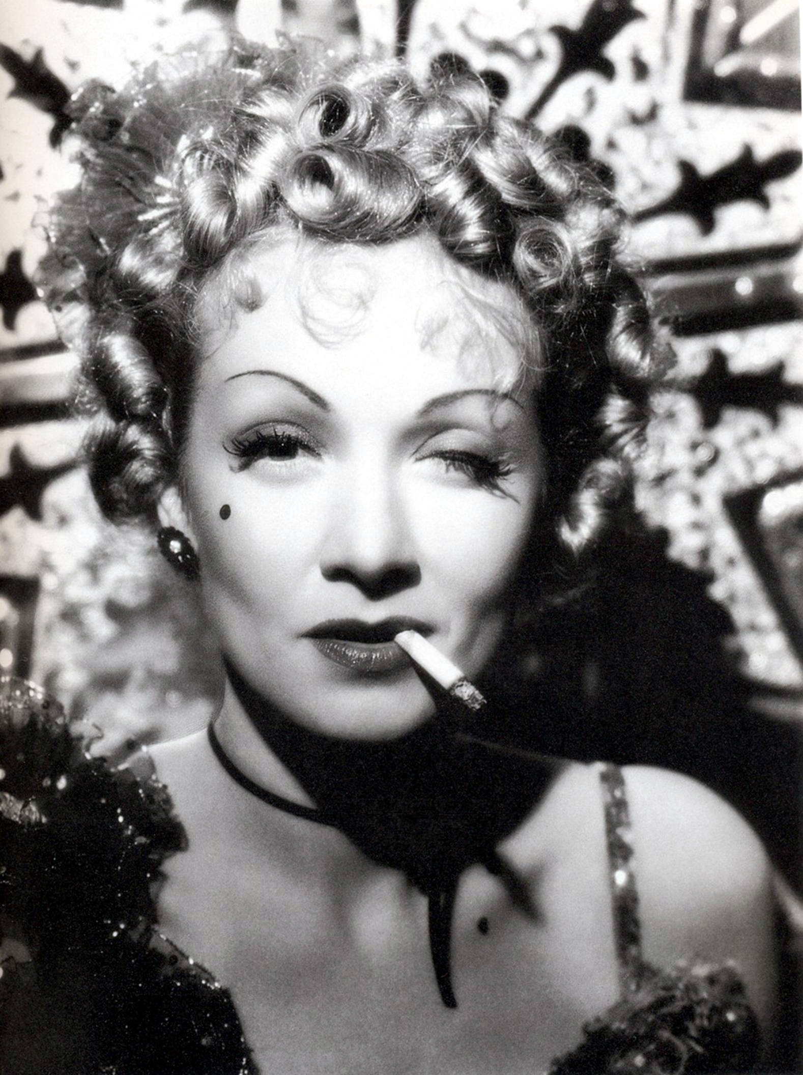   (Marlene Dietrich)