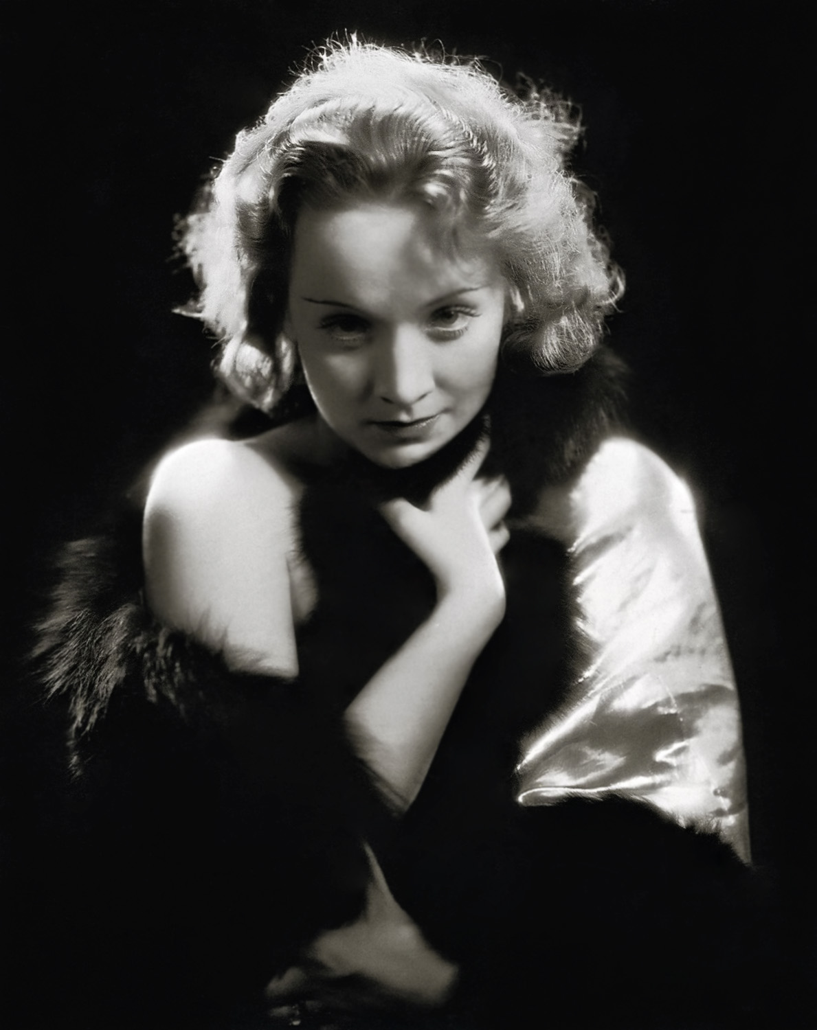   (Marlene Dietrich)