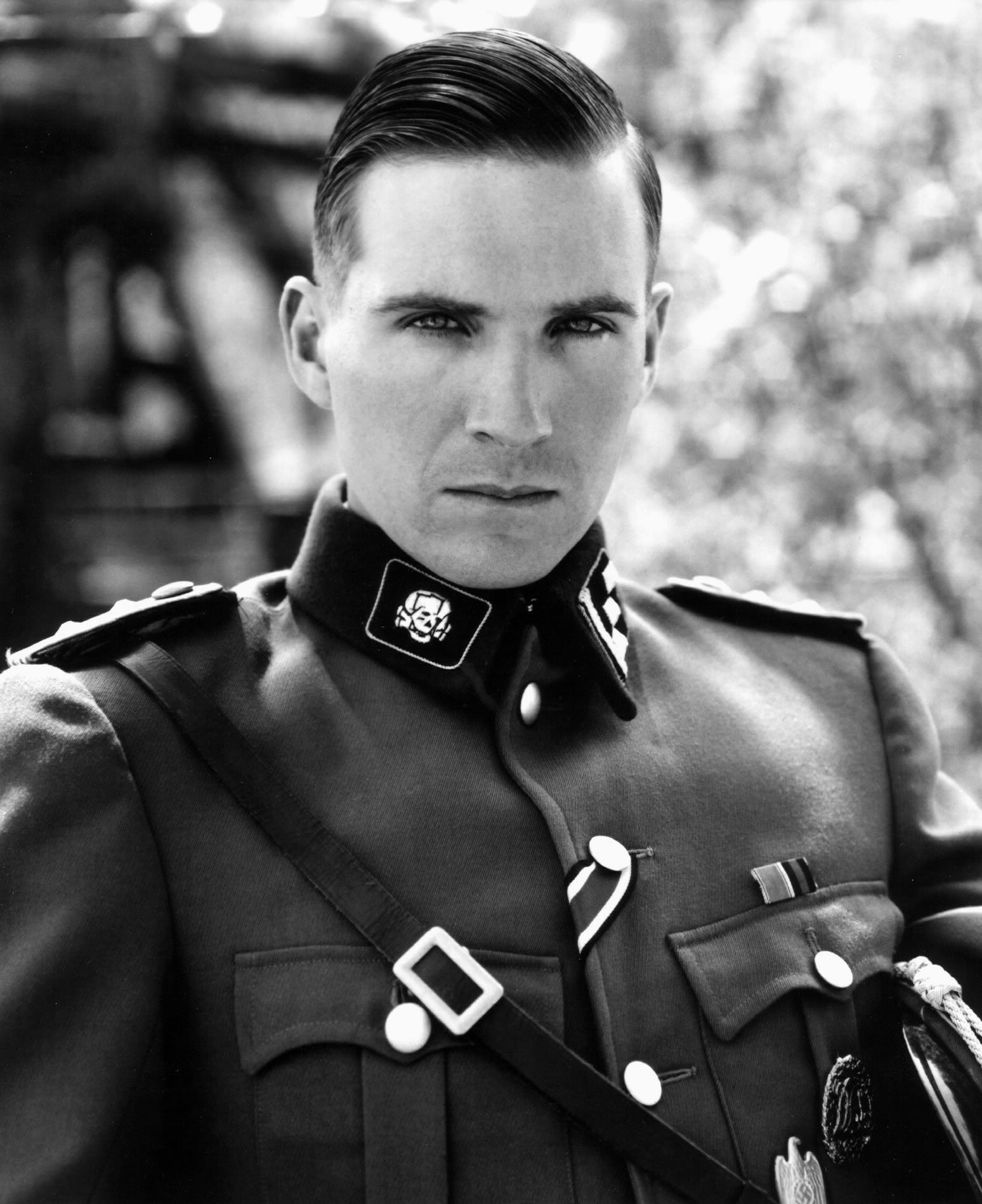 Ralph Fiennes: quality pictures...
