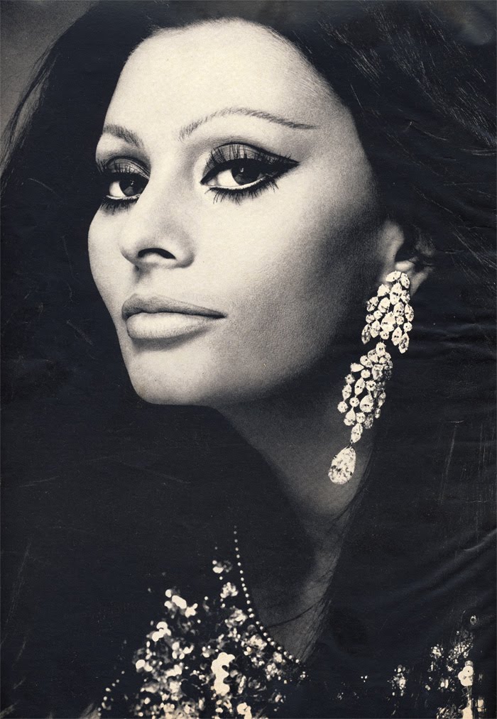 Sophia Loren Wallpaper hot