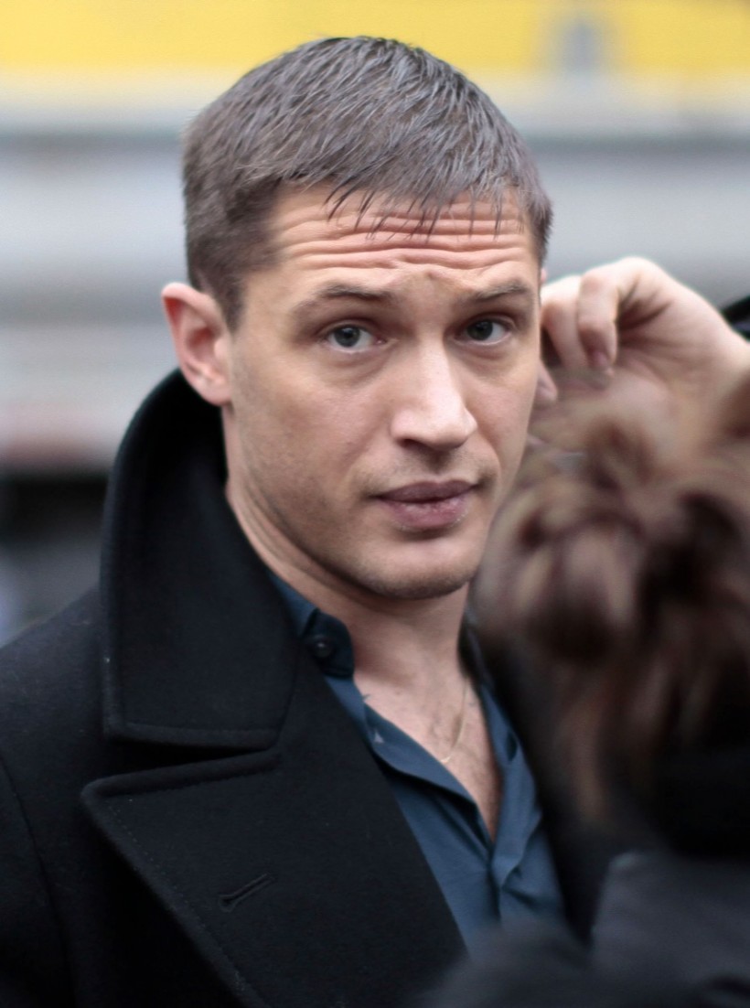 http://www.theplace.ru/archive/tom_hardy/img/tom_hardy_this_means-2.jpg