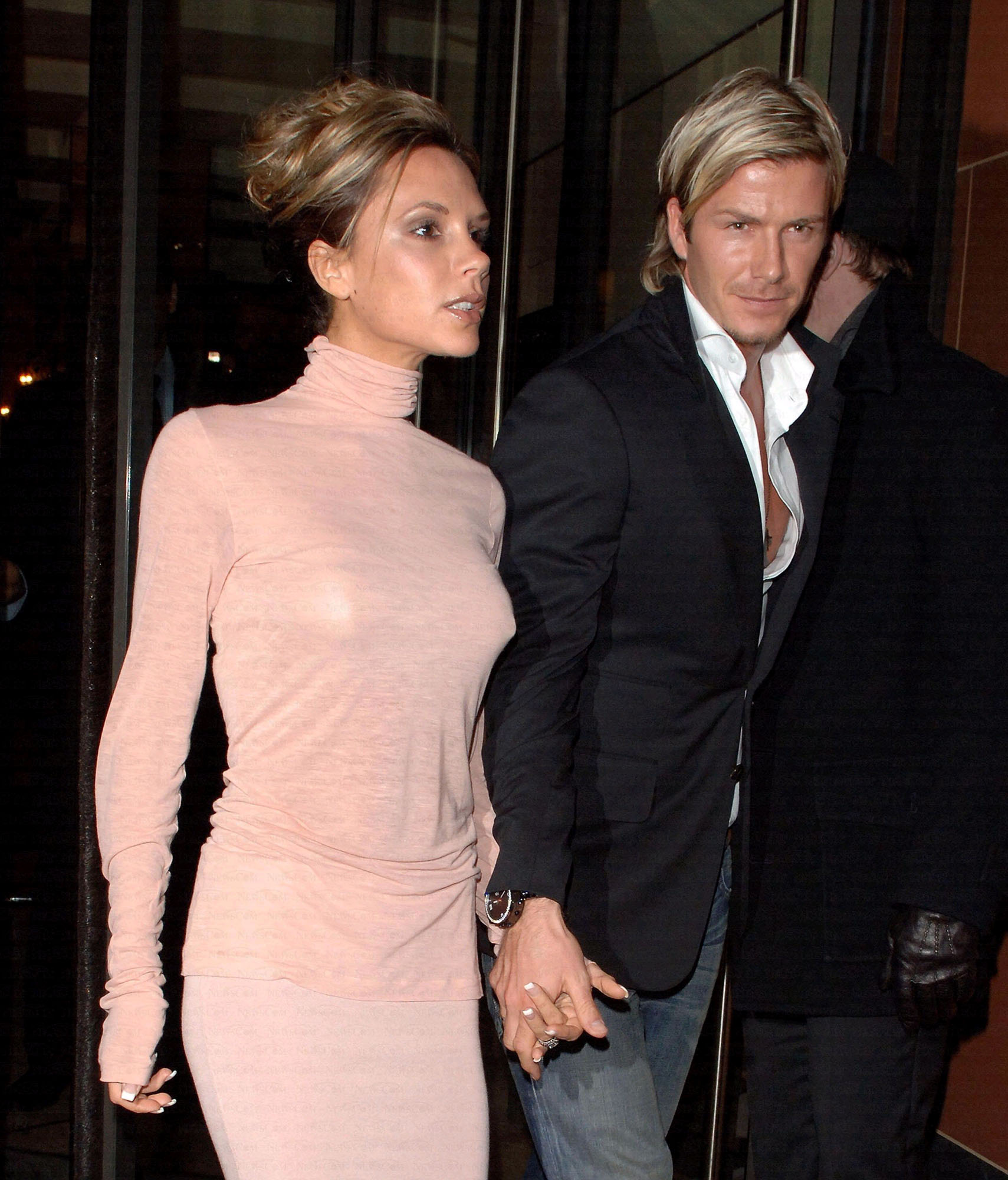   (Victoria Beckham)