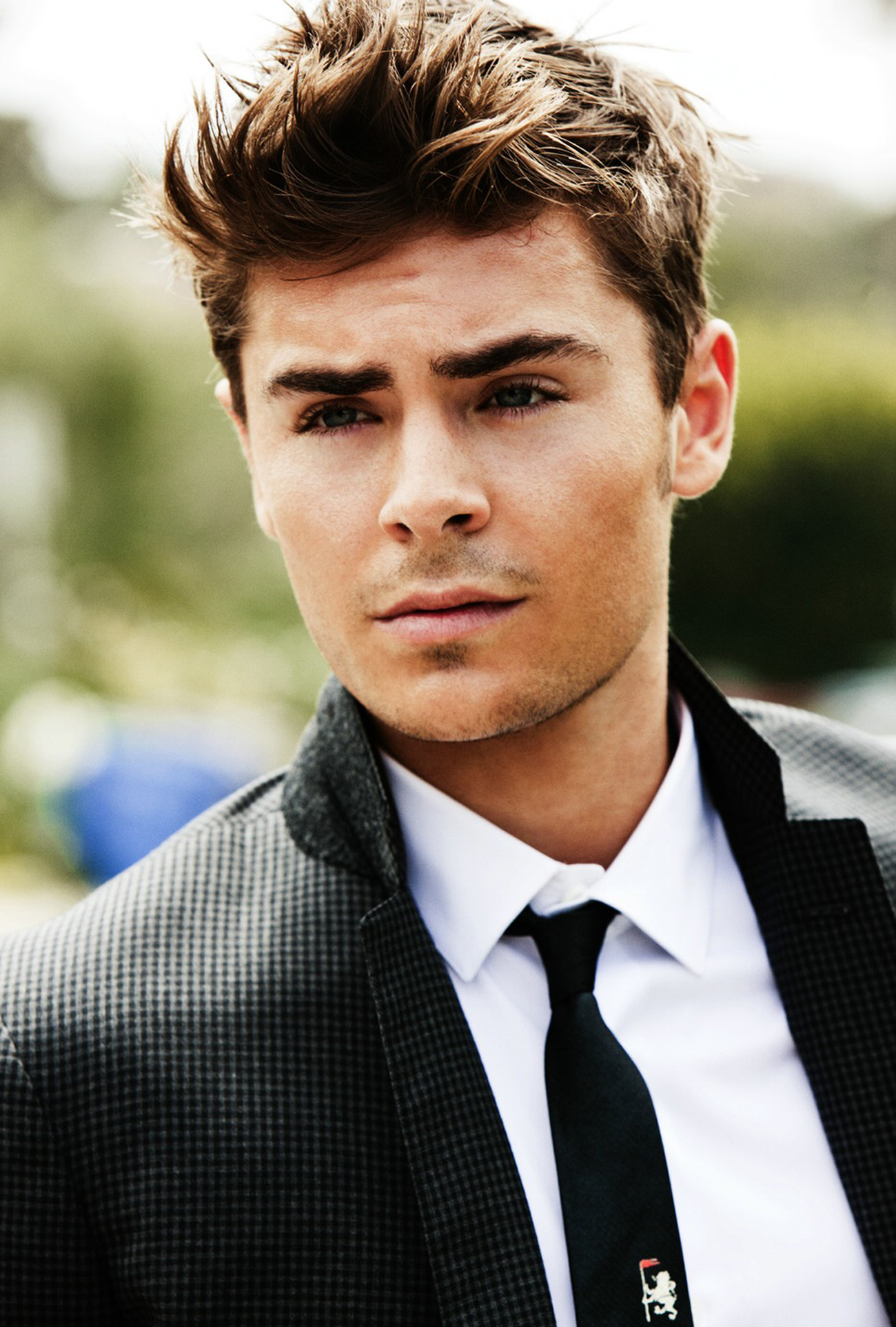 http://www.theplace.ru/archive/zac_efron/img/21-32.jpg