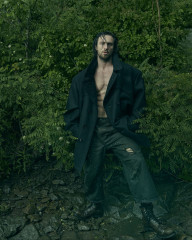 Aaron Johnson for Esquire фото №1388341