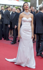 Adriana Lima – “Loveless” Premiere at Cannes Film Festival  фото №966309