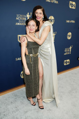 Alexandra Daddario-Alexandra Daddario-Screen Actors Guild Awards 2022 фото №1339026