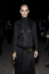 Amber Valletta - Ferragamo F/W 2024 fashion show at Milan Fashion Week, 02/24/24 фото №1389582