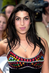 Amy Winehouse фото №736459