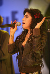 Amy Winehouse фото №736438