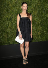 Angela Sarafyan-CHANEL Hosts 14th Annual Tribeca Film Festival Artists Dinner фото №1165461