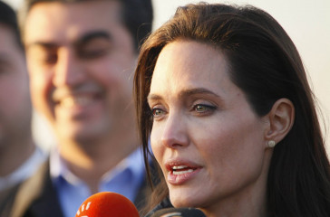 Angelina Jolie фото №790033