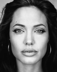 Angelina Jolie фото №28679
