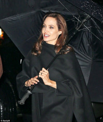 Angelina Jolie фото №778575