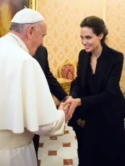 Angelina Jolie фото №785701
