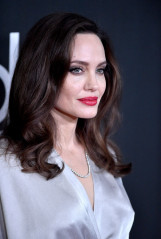 Angelina Jolie – Hollywood Film Awards 2017 in Los Angeles фото №1009828