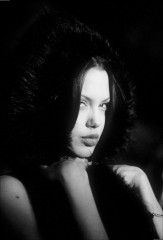 Angelina Jolie фото №357150