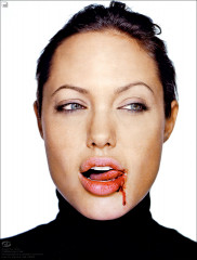 Angelina Jolie фото №17362