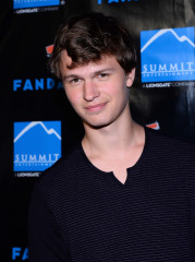 Ansel Elgort фото №746969