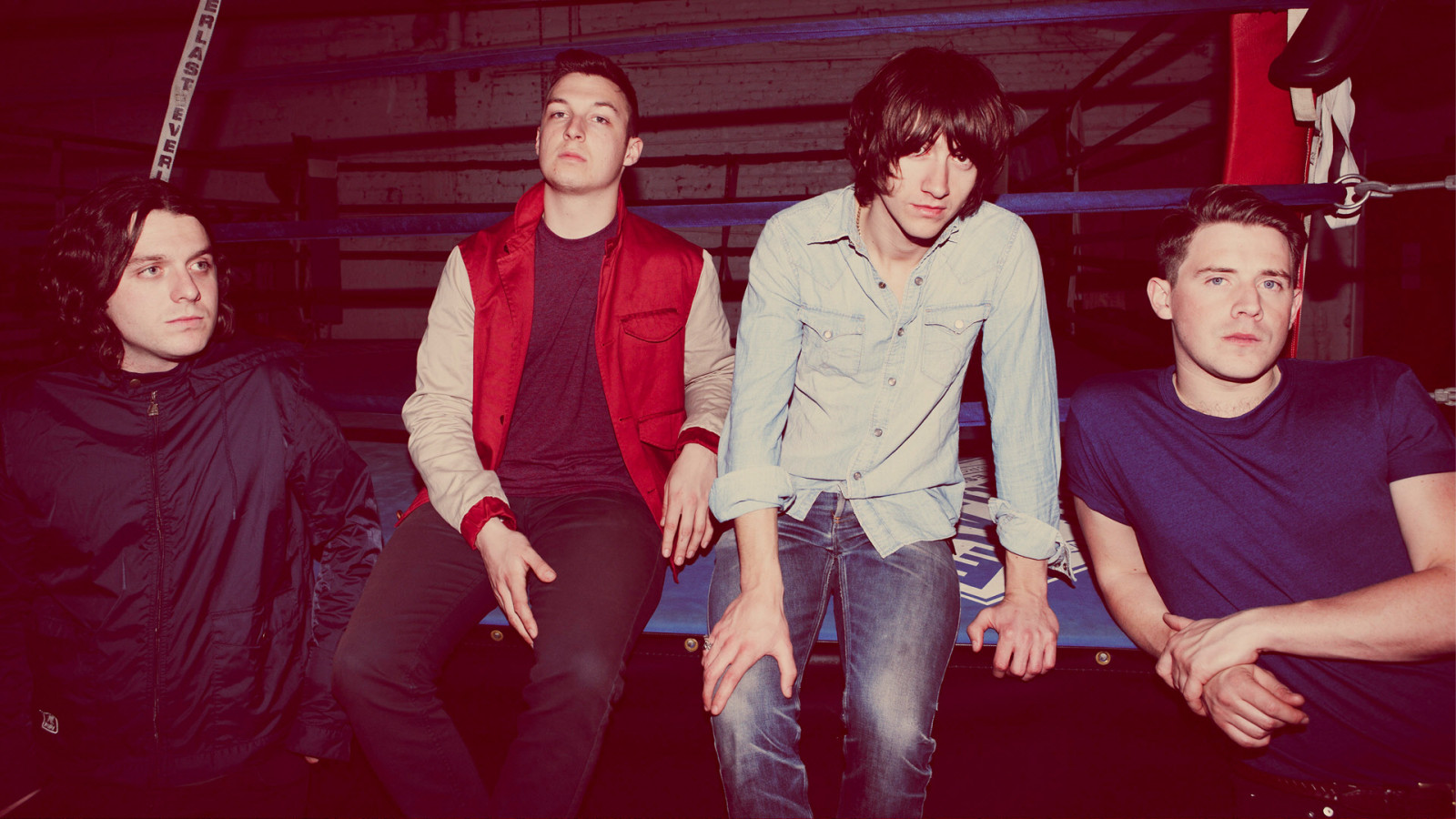 Arctic Monkeys (Arctic Monkeys)