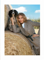 Arizona Muse – Town & Country Magazine UK May 2019 Issue фото №1174645
