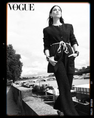 Àstrid Bergès-Frisbey by Leïla Smara for Vogue Thailand || Nov 2020 фото №1283746