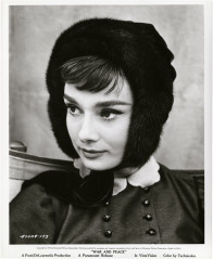 Audrey Hepburn фото №415022