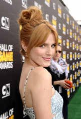 Bella Thorne фото №702571