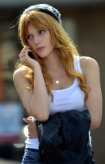 Bella Thorne фото №681996