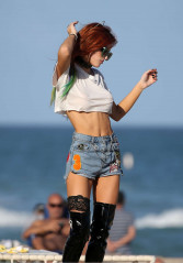 Bella Thorne фото №930284