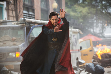 Benedict Cumberbatch - Avengers: Infinity War (2018) фото №1249286