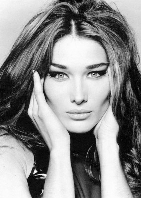 Carla Bruni фото №57308