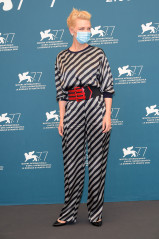 Cate Blanchett - The Jury Photocall - 77th Venice Film Festival | 02.09.2020 фото №1272853