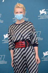 Cate Blanchett - The Jury Photocall - 77th Venice Film Festival | 02.09.2020 фото №1272857