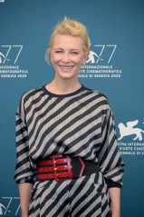 Cate Blanchett - The Jury Photocall - 77th Venice Film Festival | 02.09.2020 фото №1272854