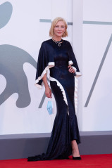Cate Blanchett - 'The Ties' premiere - 77th Venice Film Festival | 02.09.2020 фото №1272863