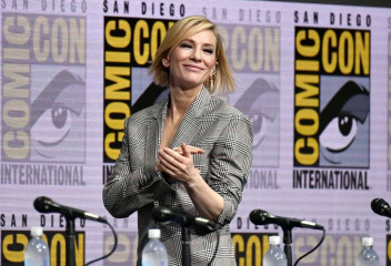 Cate Blanchett – Marvel Studios Panel at San Diego Comic-Con фото №983959