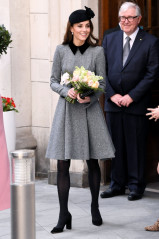 Catherine, Duchess of Cambridge фото №1238723