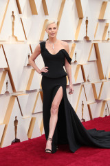 Charlize Theron - 92nd Annual Academy Awards in Los Angeles / 09.02.2020 фото №1271026