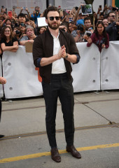 Chris Evans - 'Knives Out Premiere' at TIFF 09/07/2019 фото №1218076