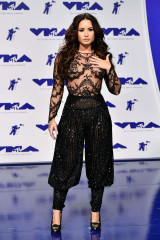 Demi Lovato – MTV Video Music Awards in Los Angeles фото №991275