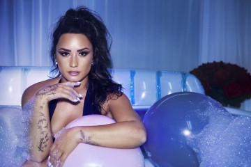 Demi Lovato – Photoshoot for Sorry Not Sorry, July 2017 фото №984089