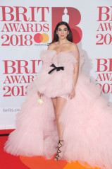 Dua Lipa - Brit Awards 2018 фото №1044509